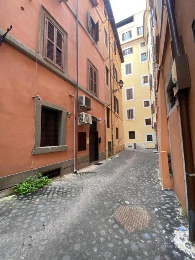 Casa Arco Della Chiesa Nuova - Pantheon & Navona Apartman Róma Kültér fotó